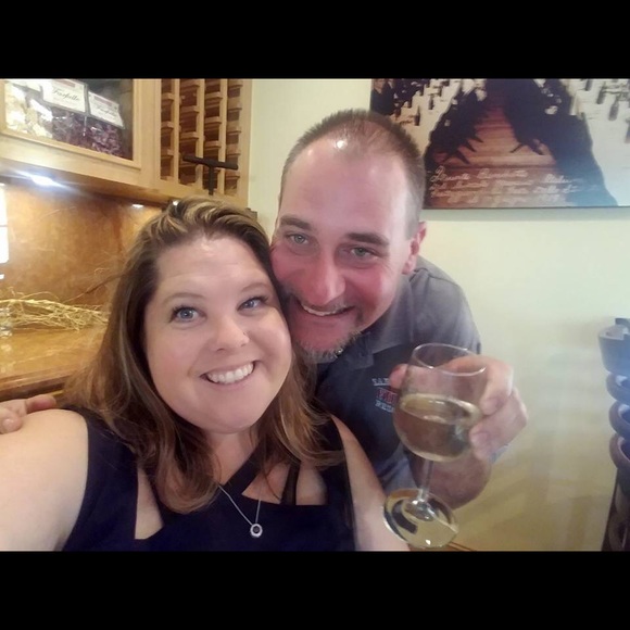 Meet your Posher, Raelynn - Picture 3 of 4